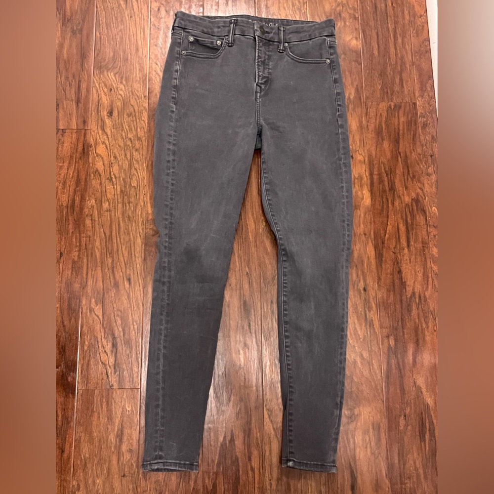 EUC AE Women’s Hi-Rise Jegging - Gray - Sz 8 Regular